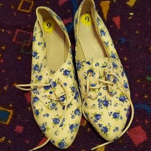 restricted cute summer shoes !